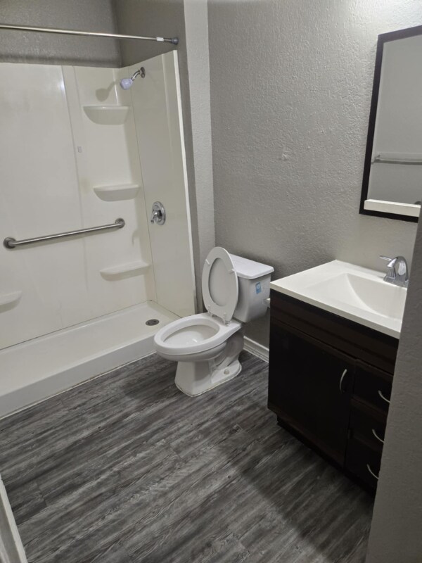 Building Photo - 1014 Ware Blvd