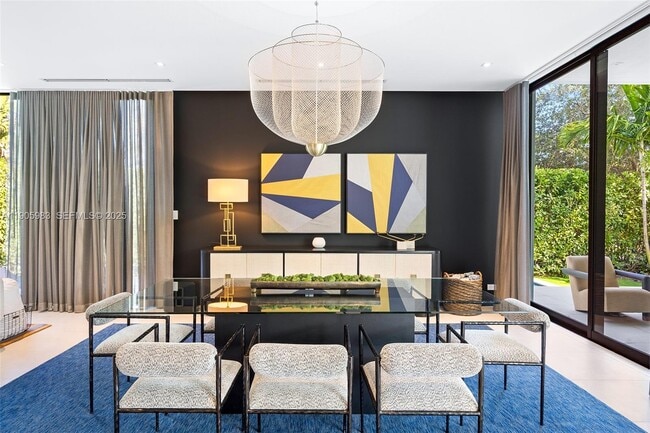 Building Photo - 4585 Nautilus Dr