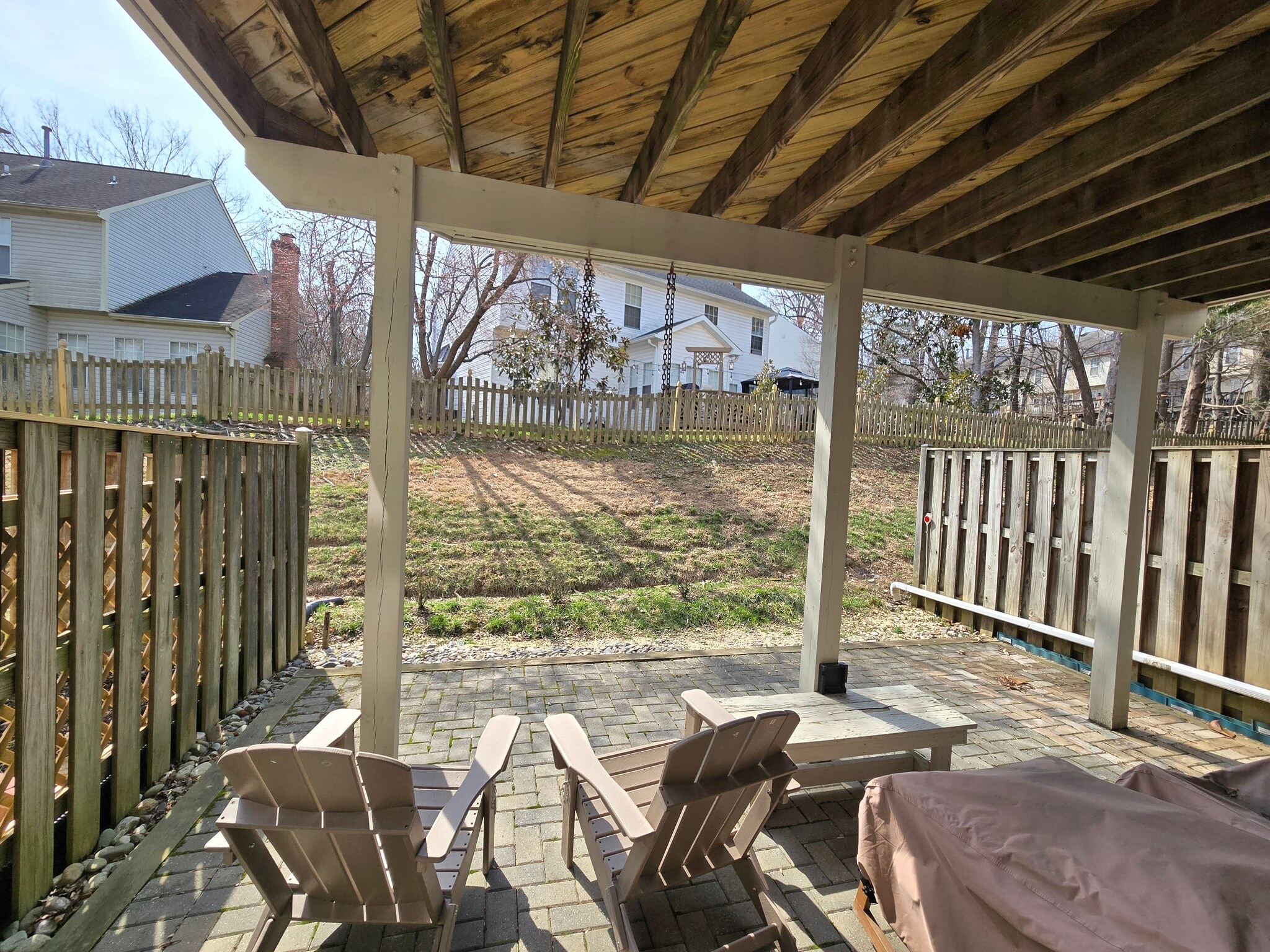 Building Photo - 18636 Clovercrest Cir