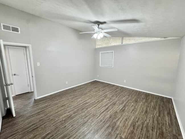 Building Photo - 3141 Arrendale St