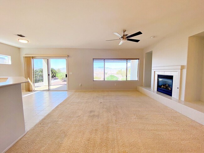 Building Photo - 2 BEDROOM SINGLE STORY IN AGE RESTRICTED S...
