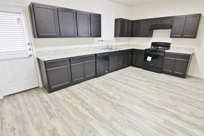 Building Photo - 18118 Bethany Manor Ct