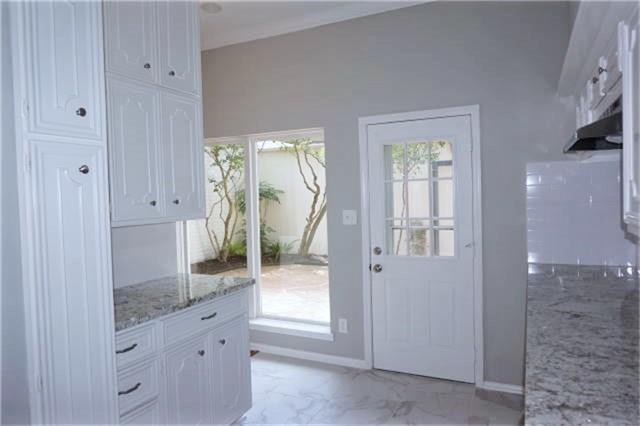 Building Photo - 7531 Olympia Dr