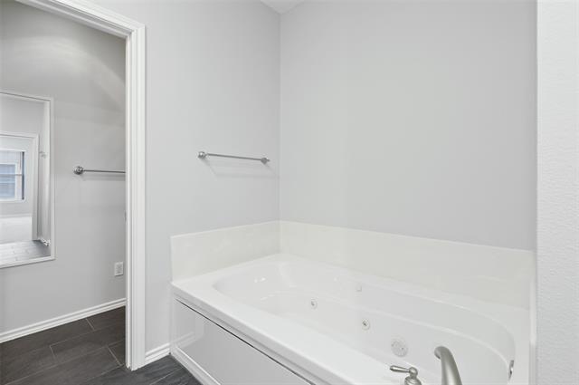 Building Photo - 4412 McKinney Ave