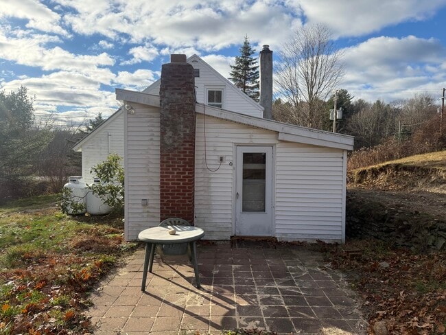 Building Photo - 1715 Co Rd 11