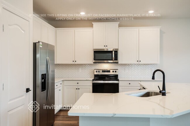 Building Photo - 590 Morgans Treasure Rd