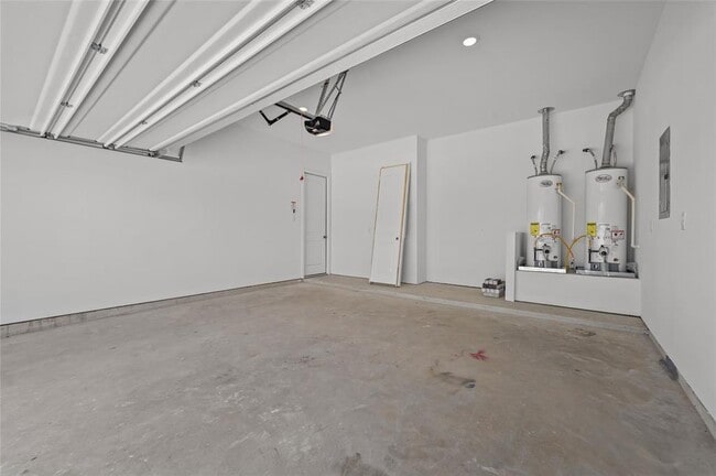 Building Photo - 22119 Shrimp Plant Ln
