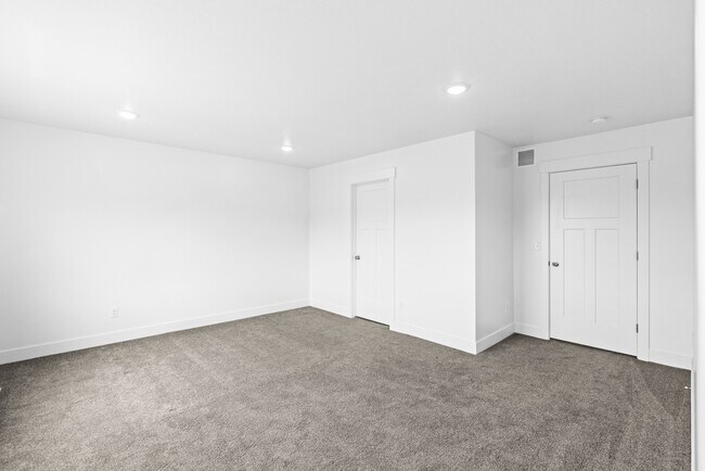 Building Photo - Harvest Cove Townhomes