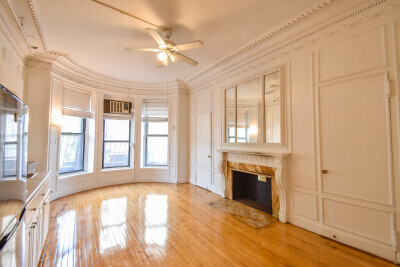 Primary Photo - 35 Westland Ave