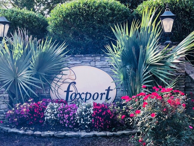 Building Photo - FOXPORT IN BALLENTINE - CHAPIN AREA!