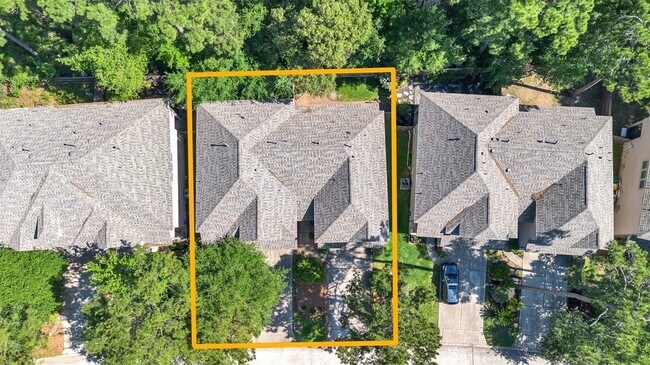 Building Photo - 94 Cornflower Dr