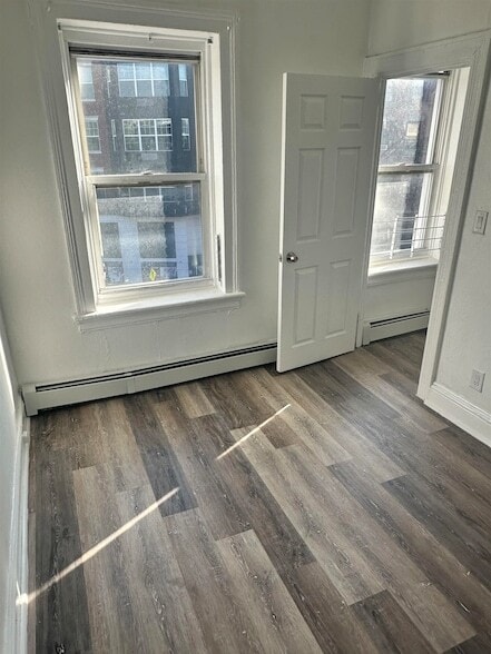 Building Photo - 340 2nd St