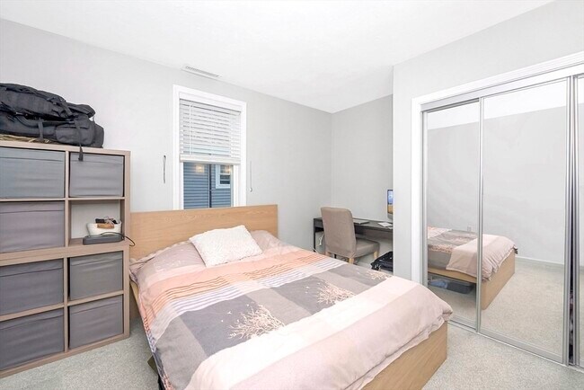 Building Photo - 47-49-49 Botolph St