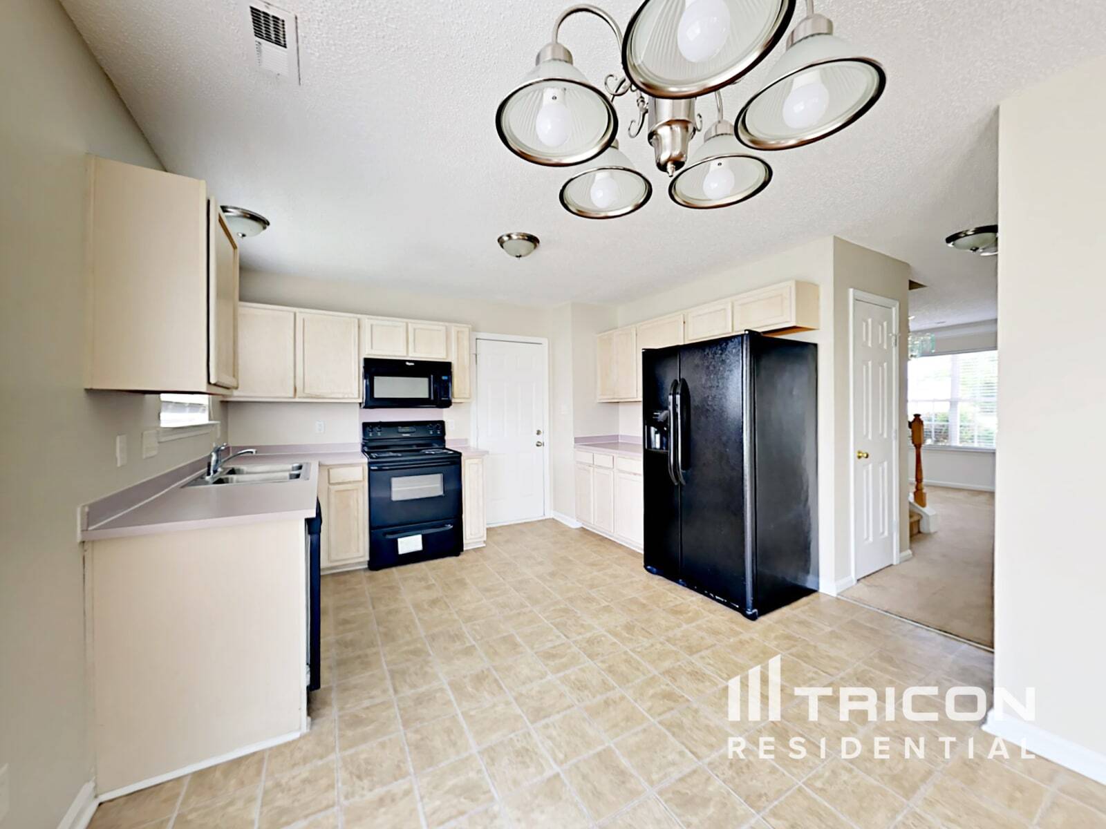 Building Photo - 10313 Cannarti Dr