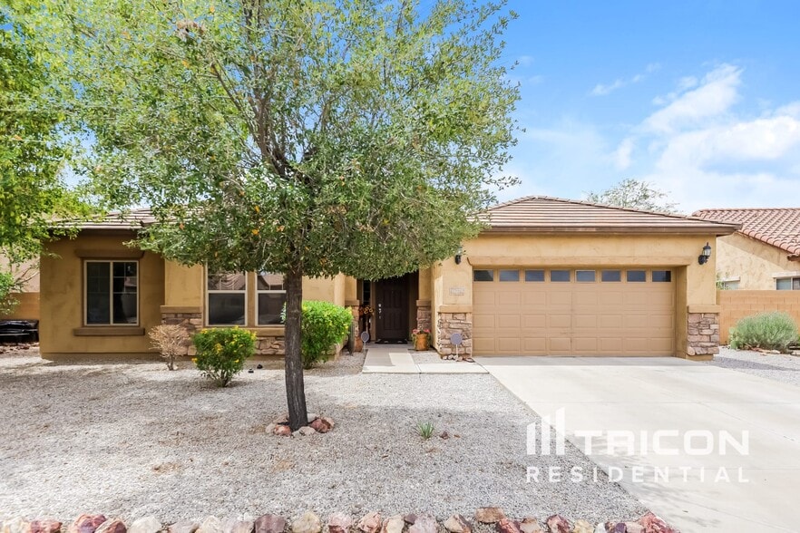 Primary Photo - 16779 W Sonora St