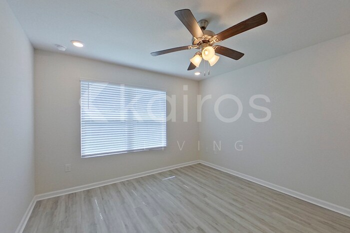 Building Photo - 4789 Malay Cir