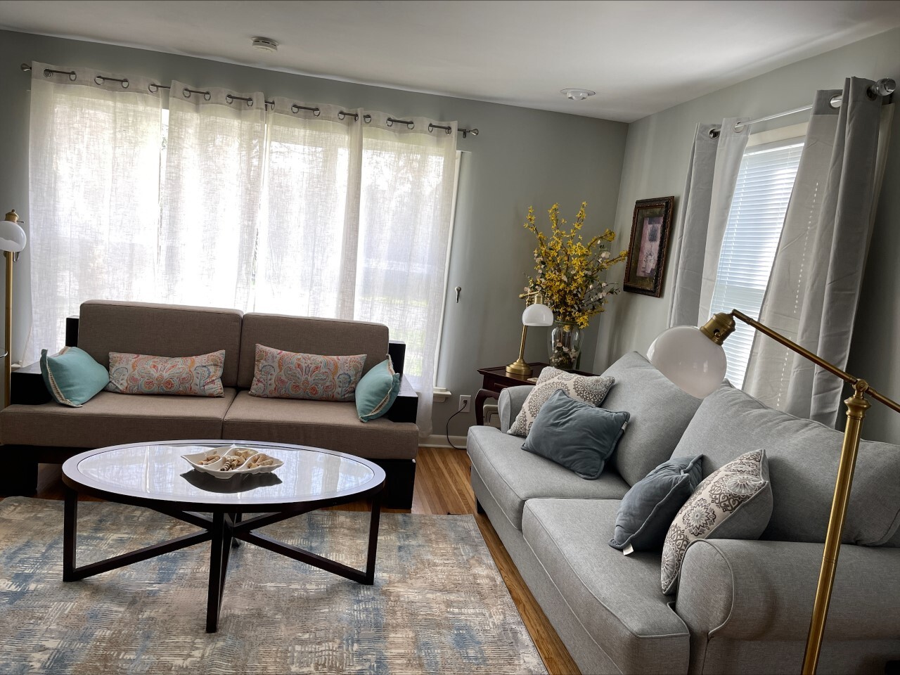 Living room - 68 Stanford Rd W