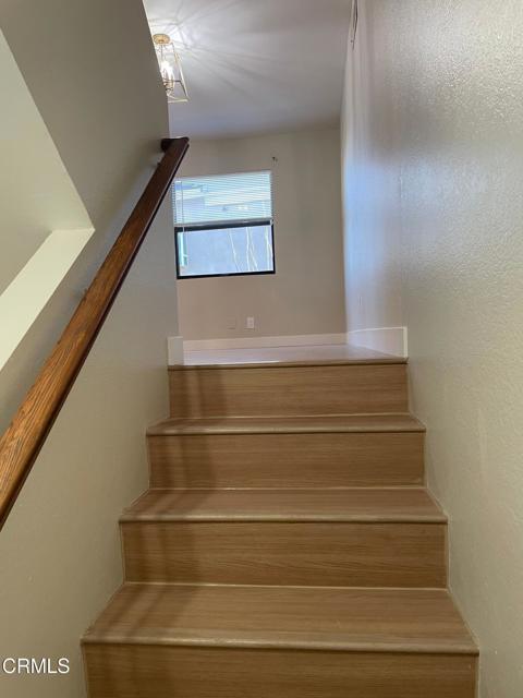 Building Photo - 852 N Monterey St