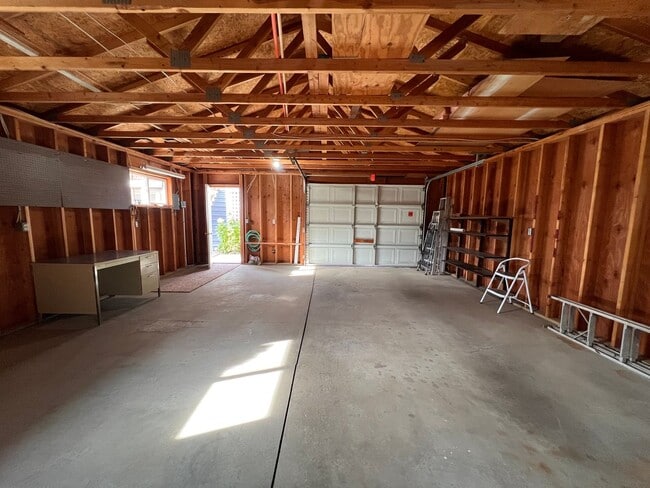 Building Photo - Non-Refundable & Security Deposit Total: $...
