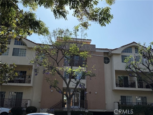 Primary Photo - 1131 Campbell St