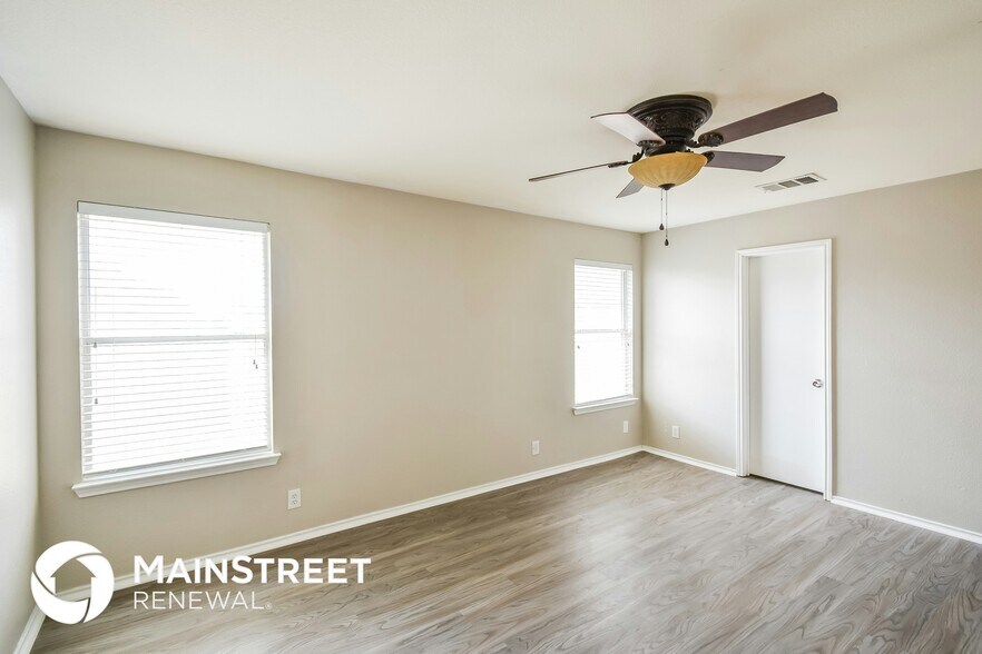 Building Photo - 8723 Trumpet Cir