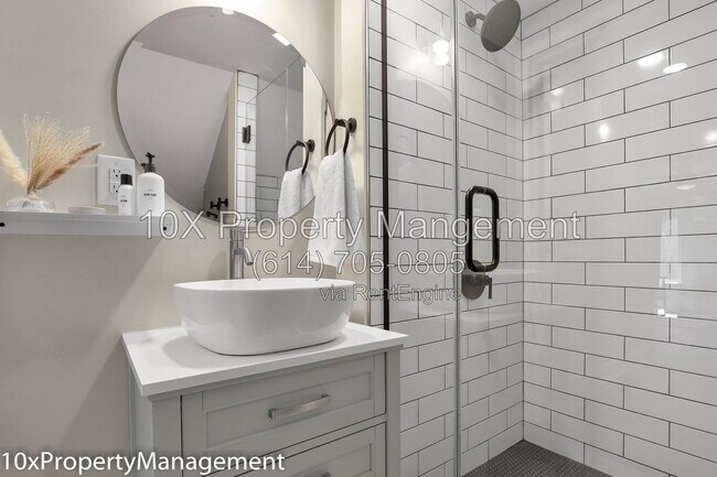 Building Photo - 564 Kimball Pl