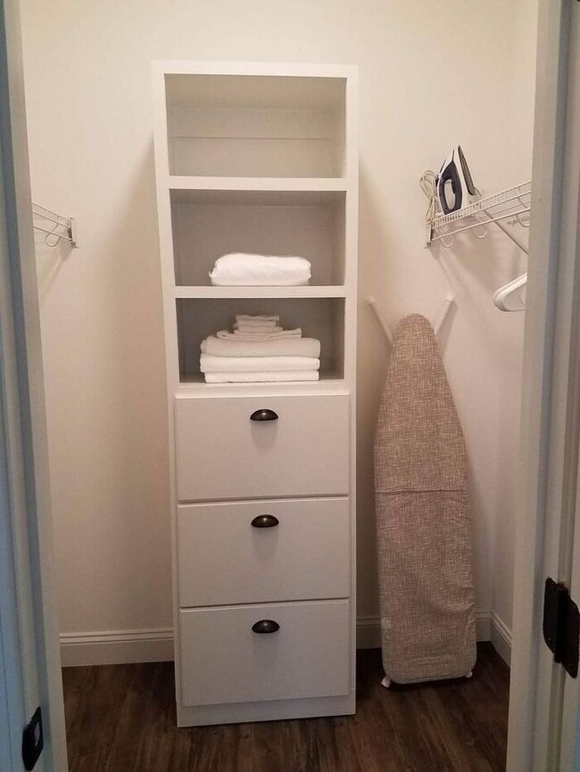 Building Photo - 104 Keylock Farm Rd