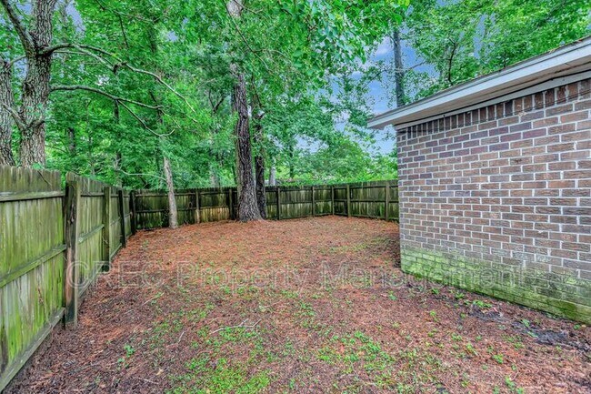 Building Photo - 108 Canvasback Dr