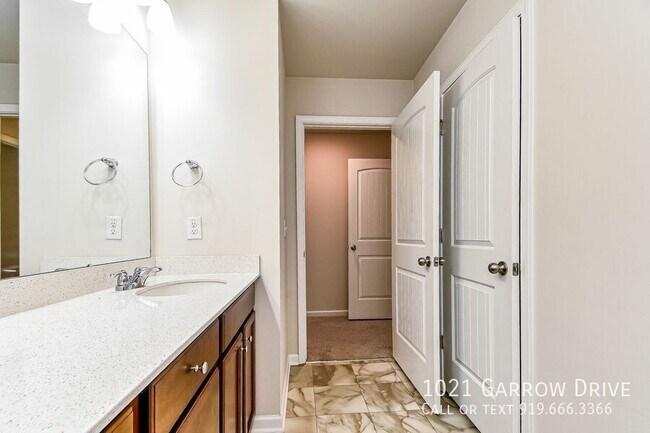Building Photo - 1021 Garrow Dr