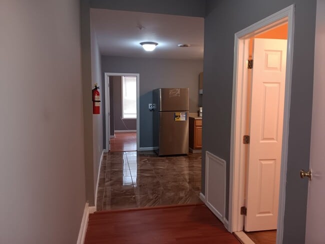 Building Photo - 2605-07 Cecil B Moore Ave