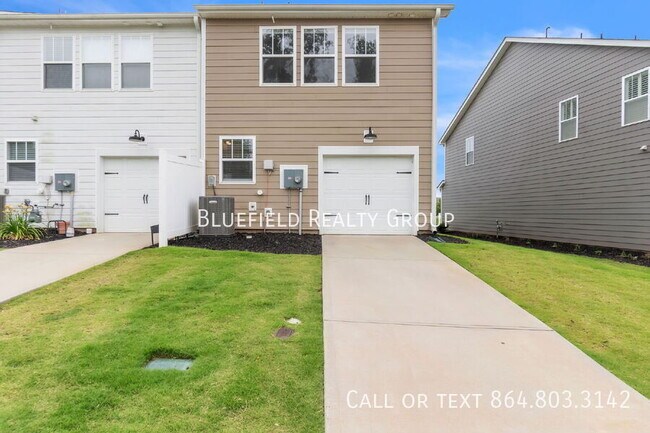 Building Photo - 271 Dalmatian Dr