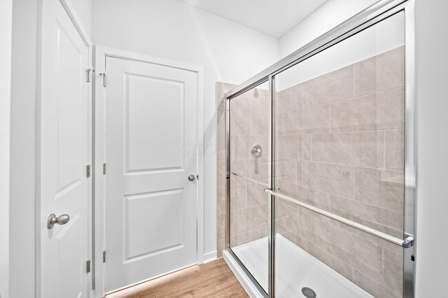 Building Photo - 511 Darliene Dr