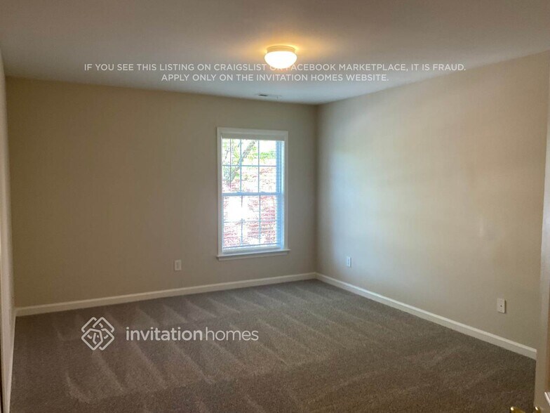 Building Photo - 876 Win West Pointe NE