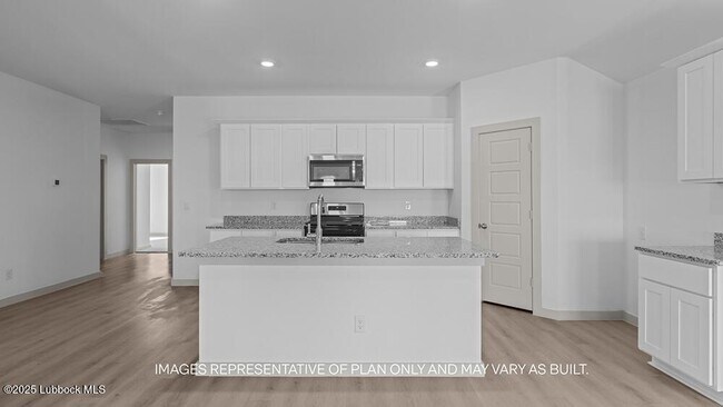 Building Photo - 206 14th St