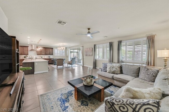 Building Photo - 505 Punto Vallata Dr