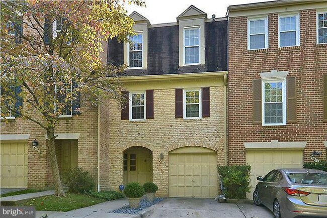 Building Photo - 6412 Needle Leaf Dr