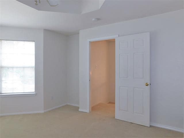 Building Photo - 2432 Shetland Dr