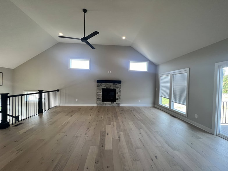 Building Photo - 19322 W 109th Pl