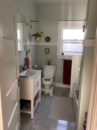 Building Photo - 692 62nd St