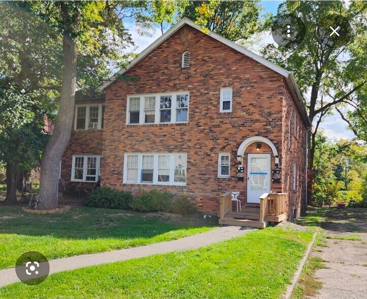 Building Photo - 23 Henry Clay Ave