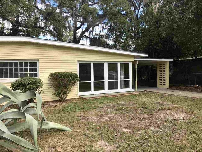 Building Photo - 716 Coble Dr