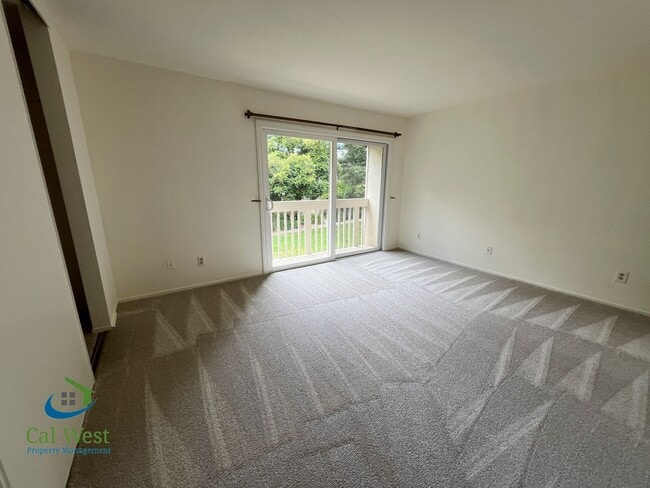 Building Photo - $4095-2 Bd/2.5 Ba Town home in Sunnyvale/Sunset Oaks Community