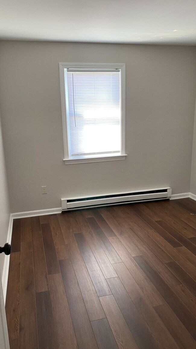 Bedroom 3 - 55 Sandy Brook Dr
