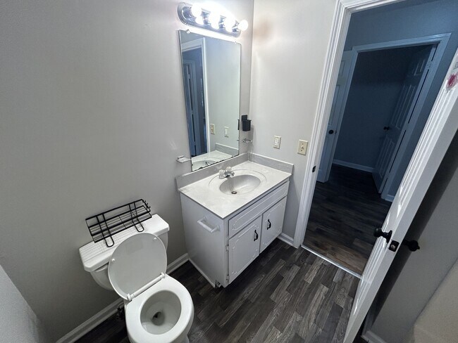 Building Photo - 1302 Sharptail Trail