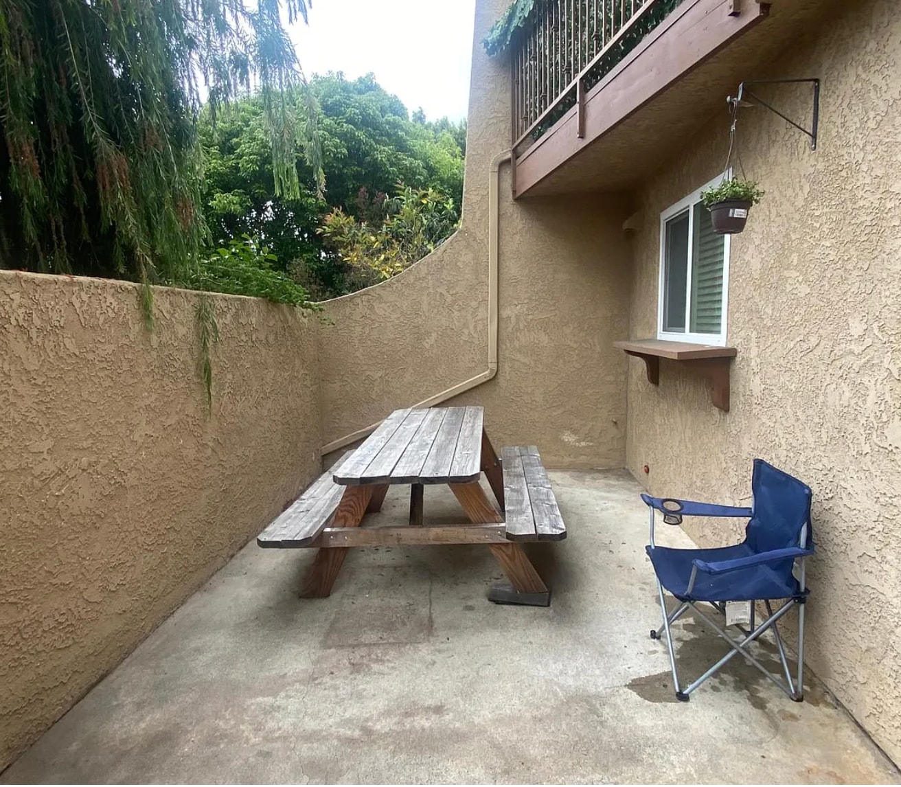 Building Photo - 12421 Ramona Ave