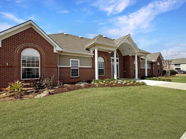 Building Photo - 19360 Chelsey Dr