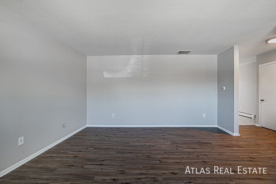 Building Photo - 9462 W 65th Ave
