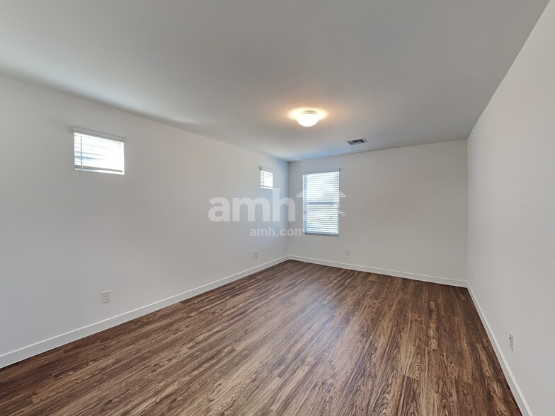 Building Photo - 10608 W Atlantis Wy