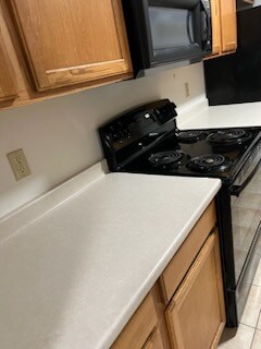 Building Photo - 12 Pratt St