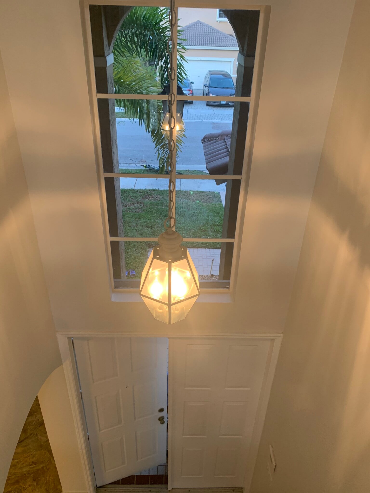 Building Photo - 1530 SW 193rd Ter